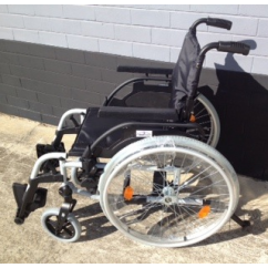 Breezy BasiX 2  wheelchair 46cm (18 inch) - Solid Tyres - Silver MUW 125Kg